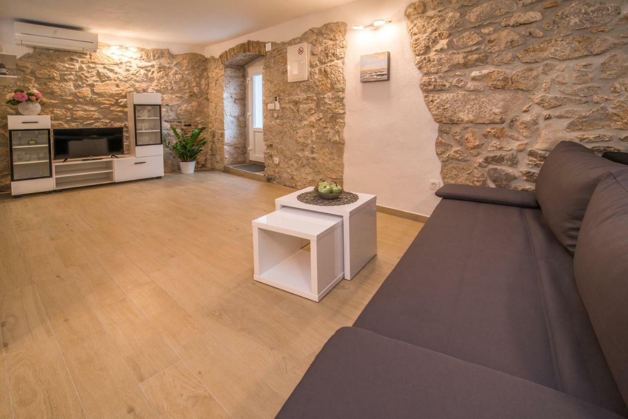 Apartments Tara Врбник Экстерьер фото