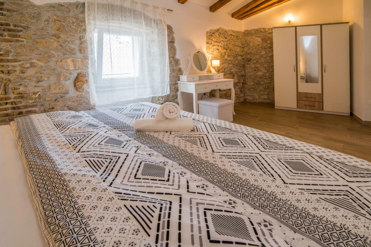 Apartments Tara Врбник Экстерьер фото